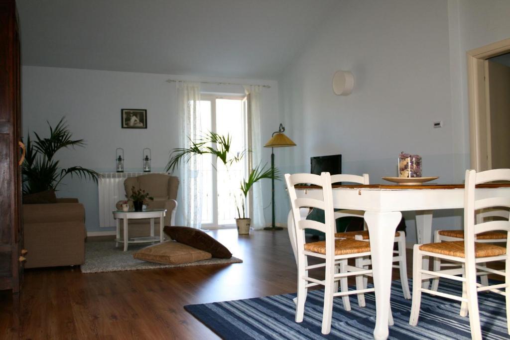 B&B Mario & Mario Trezzo Tinella 客房 照片